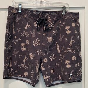 Roark “ the chiller” board short. Worn only twice.